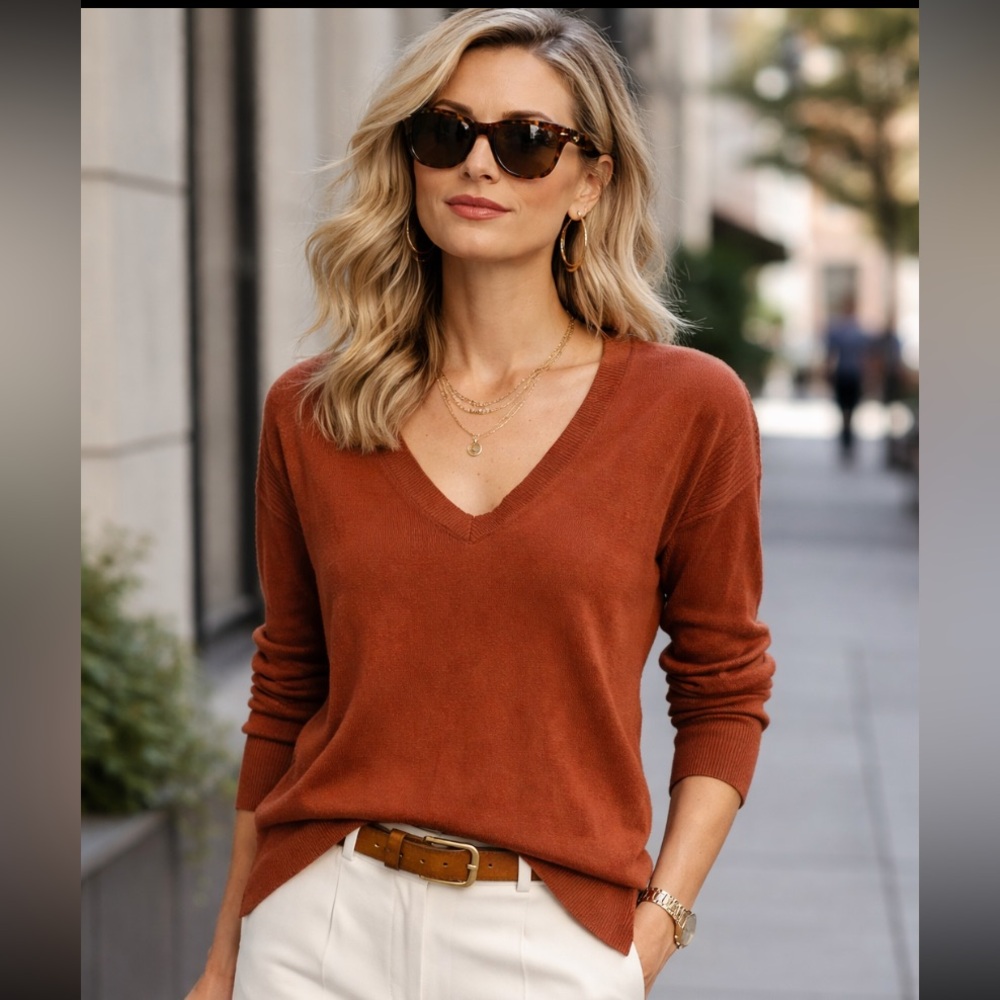 White + Warren V-Neck Sweater,  Long Sleeve,  High Low Hem, Cotton, Cinnamon